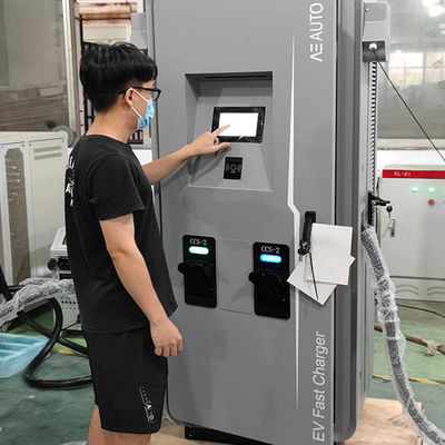 Cargador rápido comercial 60HZ del equipo IP55 EV DC de la fuente del vehículo eléctrico 120kw