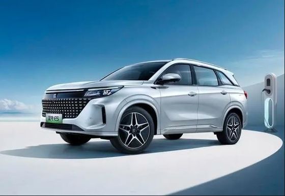 Dongfeng SUV eléctrico de tamaño mediano