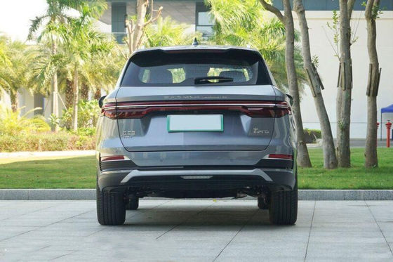 coche híbrido de 230km/h SUV