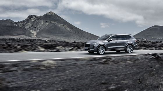 220km/h tapan en SUV híbrido los 700Km que la gama cuatro defiende seis coches eléctricos de Seater