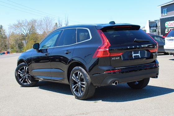 4 coches eléctricos medios 4WD 180Km/H Max Power 184KW Volvo XC60 B5 de las ruedas