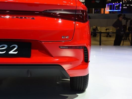 Coche eléctrico de New Energy Byd E2