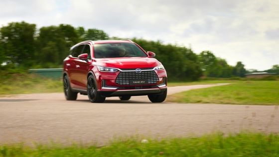 coches eléctricos del alto rendimiento de los 635km