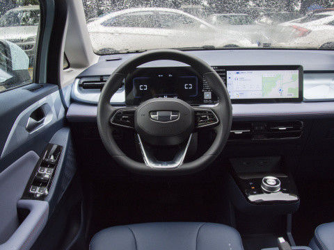 Pequeña geometría amistosa E los 320km de Geely de los coches eléctricos de SUV ECO los 401km 5 puertas 5 Seaters