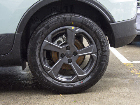 Pequeña geometría amistosa E los 320km de Geely de los coches eléctricos de SUV ECO los 401km 5 puertas 5 Seaters