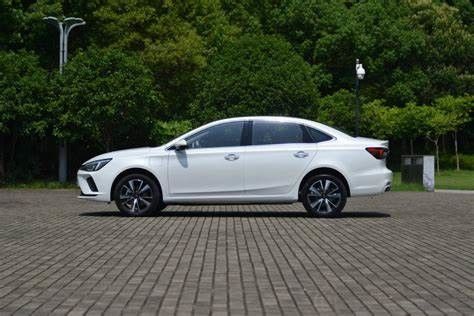 La maravilla ER6 de Feifan se extiende de largo rueda SUV de alta velocidad automático del FWD 4 de los coches de EV