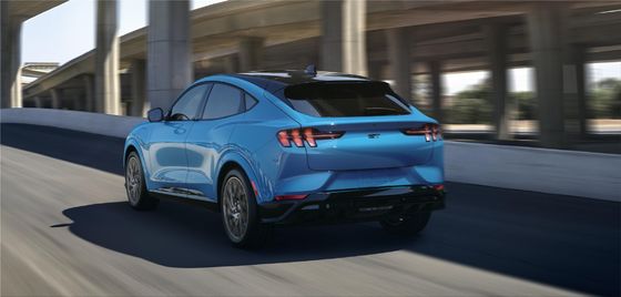 Batería de larga vida 200km/H Max Speed de Ford Medium Electric Cars Vehicles