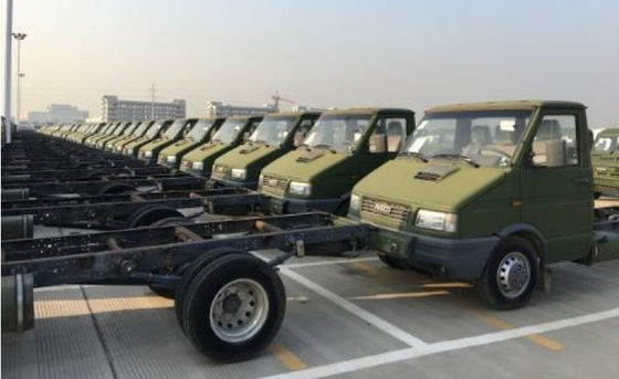 coches 105km/h IVECO NJ1047LGSAA de los vehículos de Off Road de la mano 87kw segundo