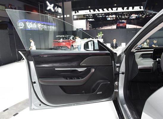 Coche eléctrico Xpeng P7 Nedc 2WD 4WD 480 de la limusina inteligente gama de 586 670 706km