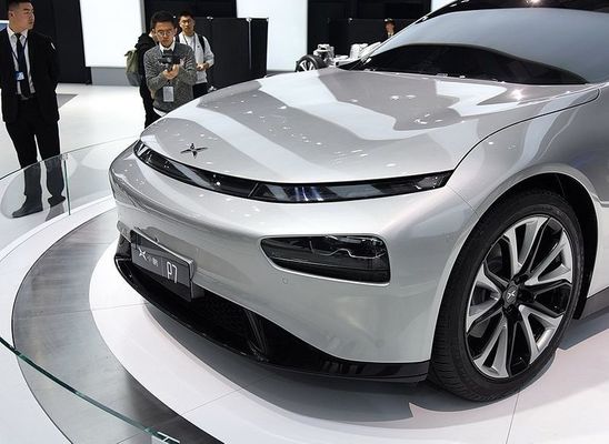 Coche eléctrico Xpeng P7 Nedc 2WD 4WD 480 de la limusina inteligente gama de 586 670 706km