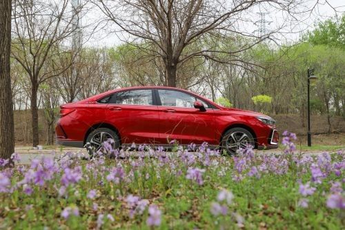 La mano eléctrica Pekín EU5 de BAIC SUV segundo más R600 utilizó los coches de la impulsión de la mano izquierda