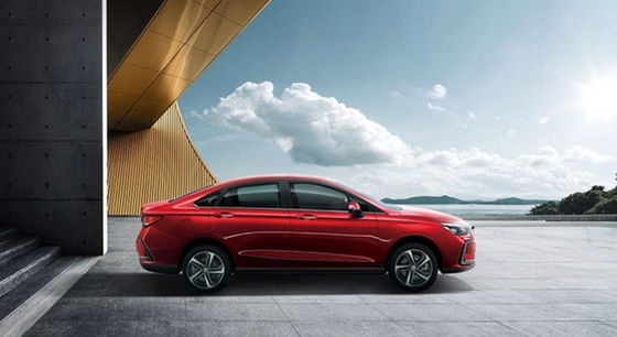 La mano eléctrica Pekín EU5 de BAIC SUV segundo más R600 utilizó los coches de la impulsión de la mano izquierda