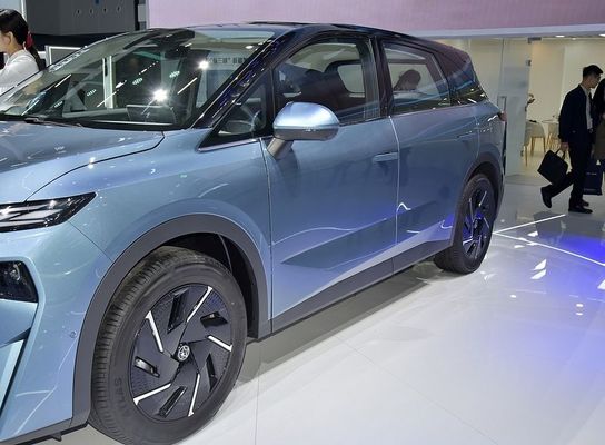 Venucia VX6 todo el SUV eléctrico con auto desarrollado Luban batería Un rango de 520 km Velocidad máxima 165 km / h