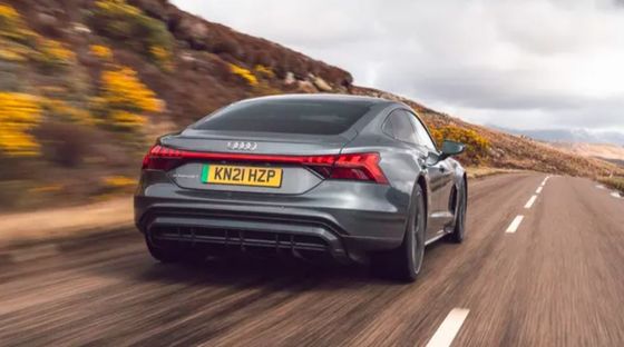 2023 Audi e-Tron GT El último coche eléctrico de cuatro puertas con 673 caballos de fuerza 480 km CLTC y 93.4kwh Capacidad de batería