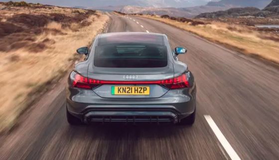 2023 Audi e-Tron GT El último coche eléctrico de cuatro puertas con 673 caballos de fuerza 480 km CLTC y 93.4kwh Capacidad de batería