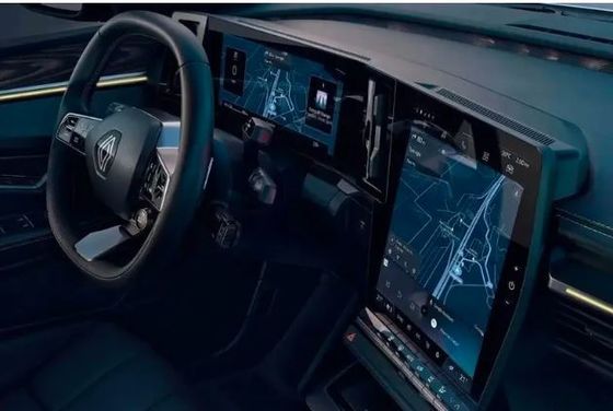 Prueba de conducción a largo plazo con la batería Renault Megane E-Tech de capacidad de 40/60 kWh, con un alcance de aproximadamente 158/208 millas