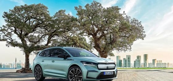 lo suficientemente cómodo para conducir y recomendablemente rápido en Skoda Enyaq iv80 82kWh batería monomotor, coche eléctrico con tracción trasera