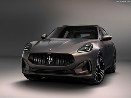 Auto eléctrico puro de nueva energía con 450 rango y velocidad máxima de 325 km/h en Maserati Gran Turismo Folgore