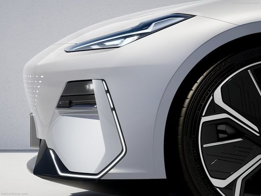 Geely Galaxy E8 Ev Coche eléctrico 2024 550Kw Max Nuevo vehículo de energía sedán con un motor a 190km / h velocidad máxima