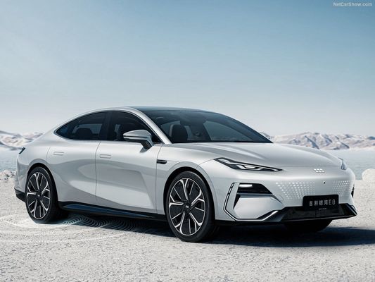 Geely Galaxy E8 Ev Coche eléctrico 2024 550Kw Max Nuevo vehículo de energía sedán con un motor a 190km / h velocidad máxima