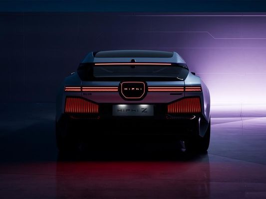 2023 Pure Electric Sedan Hiphi Z 4WD Car eléctrico con alcance de 705km