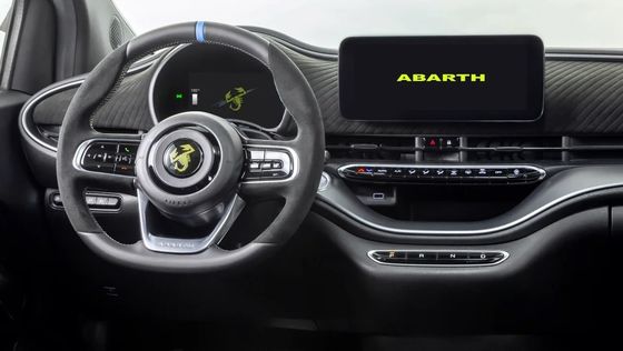 Bonito y deportivo en el Abarth 500e Hot Hatchback Coche eléctrico tan divertido como la gasolina 152P.S potencia del motor