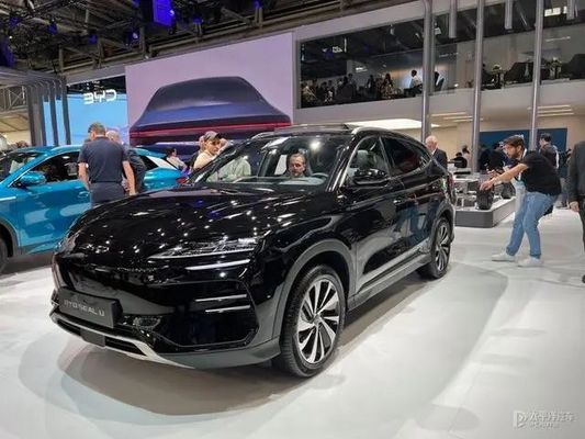 2023 BYD Seal U Long Range Rear Drive Edition 5 asientos girando a la izquierda Vehículos eléctricos