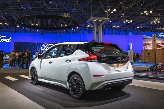 Sin gasolina con una autonomía de 180 millas para viajes locales en el 2024 Nissan Leaf S hatchback coches de nueva energía