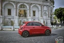 2024 FIAT 500e FWD Mini coches eléctricos con batería de 42kwh con velocidad máxima de 94 mph