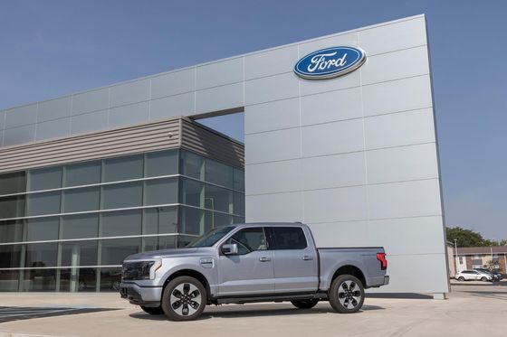 coche eléctrico Ford F-150 Iluminación pickup eléctrico puro con gran alcance y gran almacenamiento
