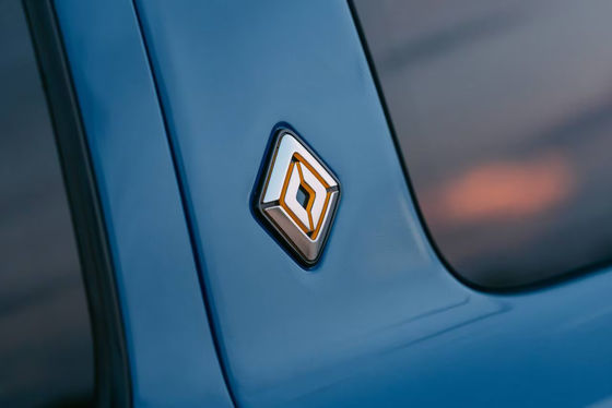 2023 RIVIAN R1S Cuatro motores 800P.S alcance de 660km llegando a 60 mph en 3.1 segundos todo el tren motriz eléctrico W 7 asientos de lujo carbón