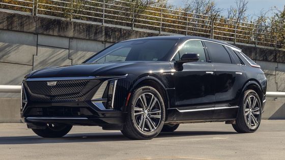 2024 Cadillac Lyriq 308 millas de alcance en una cabina más elegante