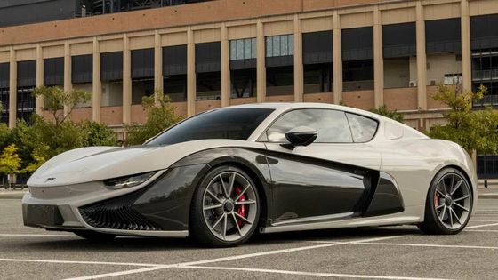 2024 Mullen GT Pure Electric Sports Car con un alcance de 380 km 4.2s Aceleración de 0 a 100 km/h