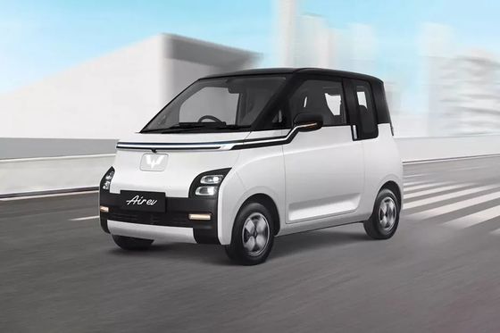 Nuevos mini coches eléctricos Wuling Air ev RHD Air EV viene con motor eléctrico de 30/50 kW 200/300km RANGES