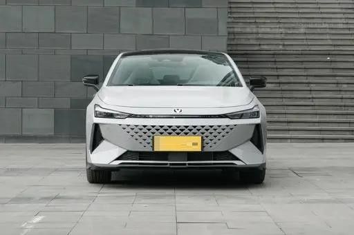 2024 Changan UNI V coche eléctrico híbrido enchufable