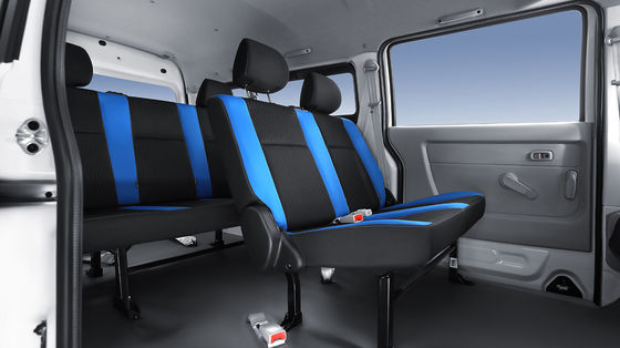 Edición estándar de 2023 Mini de pasajeros eléctricos puros con rango de 238 km y puerta corredera para fácil acceso