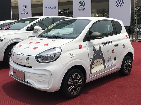 Vehículos eléctricos puros Roewe Clever Todo el coche eléctrico Mini coche eléctrico de 4 asientos con 311 km de alcance disponible