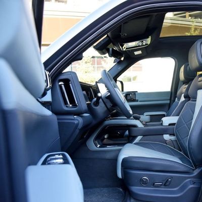 Nuevo PHEV eléctrico con tracción a cuatro ruedas Byd Formula Leopard 5 con una potencia máxima de 505 kW y un par máximo de 760 N · m.