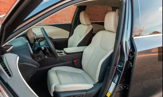 SUV crossover de lujo 2024 Lexus RX 450h+ PHEV con 37 millas de alcance eléctrico