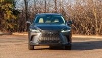 SUV crossover de lujo 2024 Lexus RX 450h+ PHEV con 37 millas de alcance eléctrico