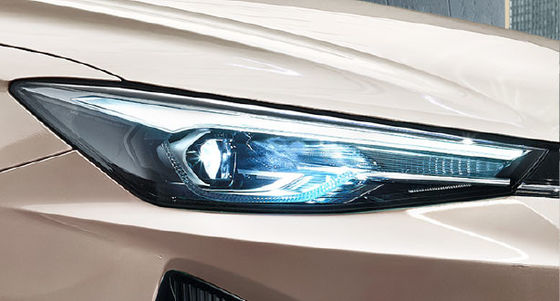 NEDC501Km Rango de conducción Roewe Ei5 MPV Vehículos eléctricos puros Velocidad máxima 185km/h 8.3sec 0-100km/h Aceleración