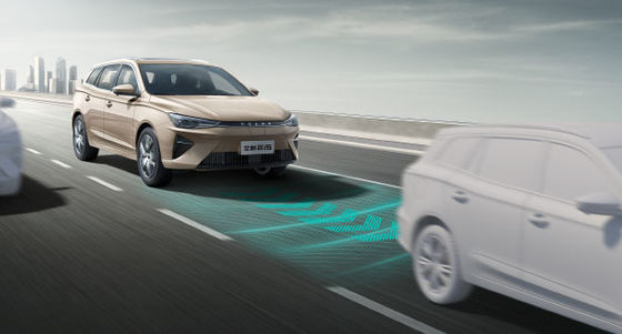 NEDC501Km Rango de conducción Roewe Ei5 MPV Vehículos eléctricos puros Velocidad máxima 185km/h 8.3sec 0-100km/h Aceleración