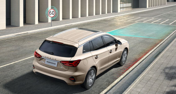 NEDC501Km Rango de conducción Roewe Ei5 MPV Vehículos eléctricos puros Velocidad máxima 185km/h 8.3sec 0-100km/h Aceleración