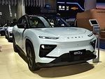 2024 Chery Shuxiangjia EQ7 de tamaño medio Vehículo eléctrico puro 512 km CLTC 0.5H Tiempo de carga rápida
