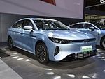 2024 Chery Fengyun A8 coches eléctricos híbridos listos para la venta con velocidad máxima de 185 km / h