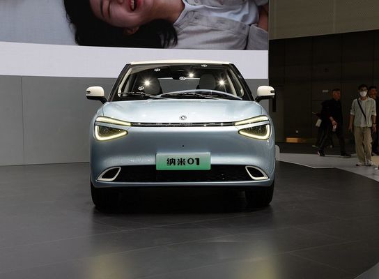 Vehículo eléctrico puro Dongfeng Nano 01 2024 330Liter Con velocidad máxima de 140km/h China Nuevo coche eléctrico de energía