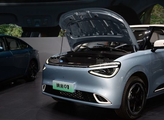 Vehículo eléctrico puro Dongfeng Nano 01 2024 330Liter Con velocidad máxima de 140km/h China Nuevo coche eléctrico de energía