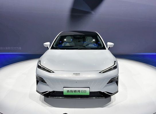 2024 Nuevos vehículos eléctricos de energía de 7 asientos Geely Galaxy E8 Nuevos coches eléctricos Ev