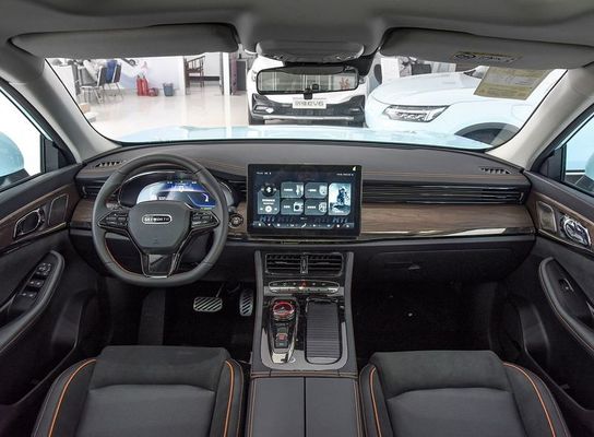 Skyworth 2024 HT-i II SUV Carro eléctrico e híbrido con motor de 1.5L 205km MAX alcance izquierda Dirección interior luz oscura