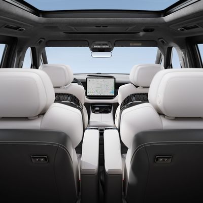 Zeekr 009 Pure Electric Luxury MPV redefiniendo sus expectativas de MPVS 140kwh batería 822km CLTC Rango 0-100km/h en 4.5 segundos